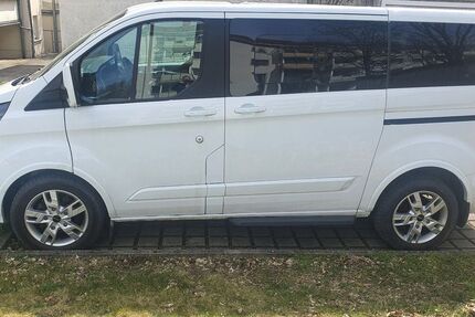 Ford Tourneo Custom 63.300 km 29.500 &euro; Plauen 08525