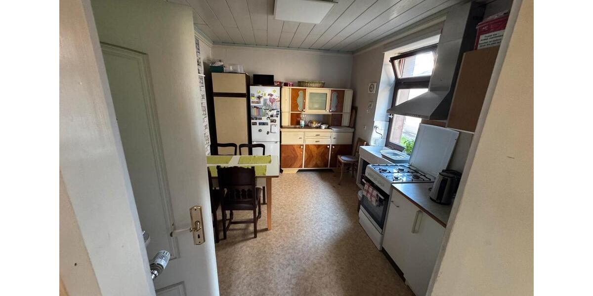Doppelhaushälfte Schwalbach - 6 Zimmer, 136 m&sup2;, 160.000&euro; | Angebot:27225706