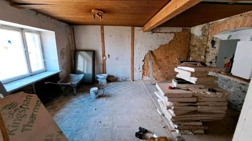 Doppelhaushälfte Arzberg - 4 Zimmer, 120 m&sup2;, 27.000&euro; | Angebot:25279797