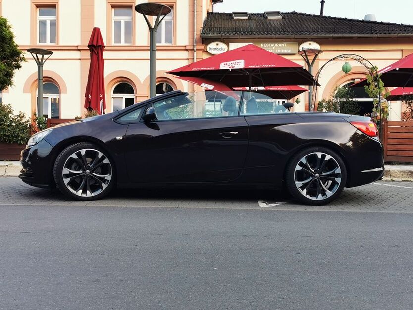 Opel Cascada 120.000 km 9.999 € Rodenbach 63517