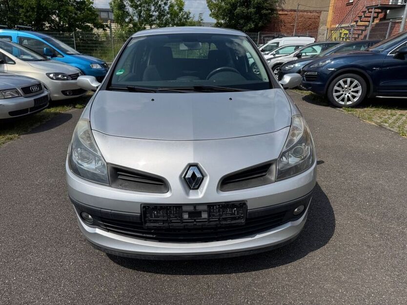 Clio