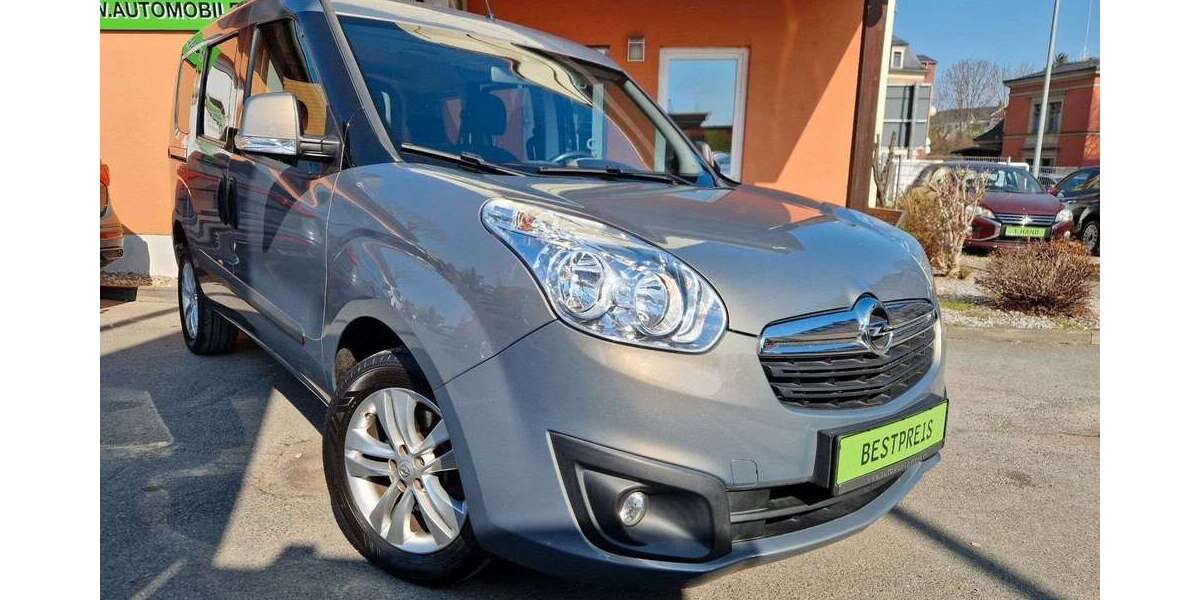 Opel Combo 117.454 km 7.950 &euro; Pirna 01796