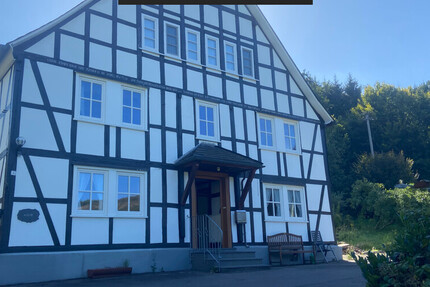 Landliebe pur! Historisches Fachwerkhaus im Herzen des Sauerlands! - Haus Kirchhundem | Angebot:22612644