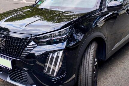Peugeot 2008 29.200 km 18.300 &euro; Siegburg 53721