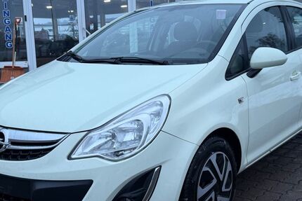 Opel Corsa 223.945 km 2.000 &euro; Niedergebra 99759