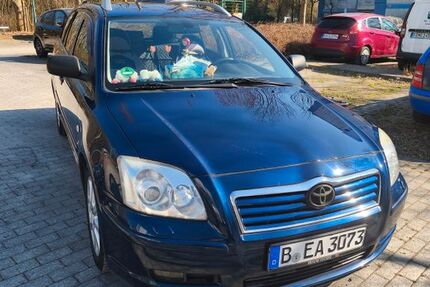 Toyota Avensis 195.200 km 3.200 &euro; Berlin 12627