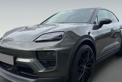 Porsche Macan 9.900 km 99.806 &euro; Pforzheim 75177