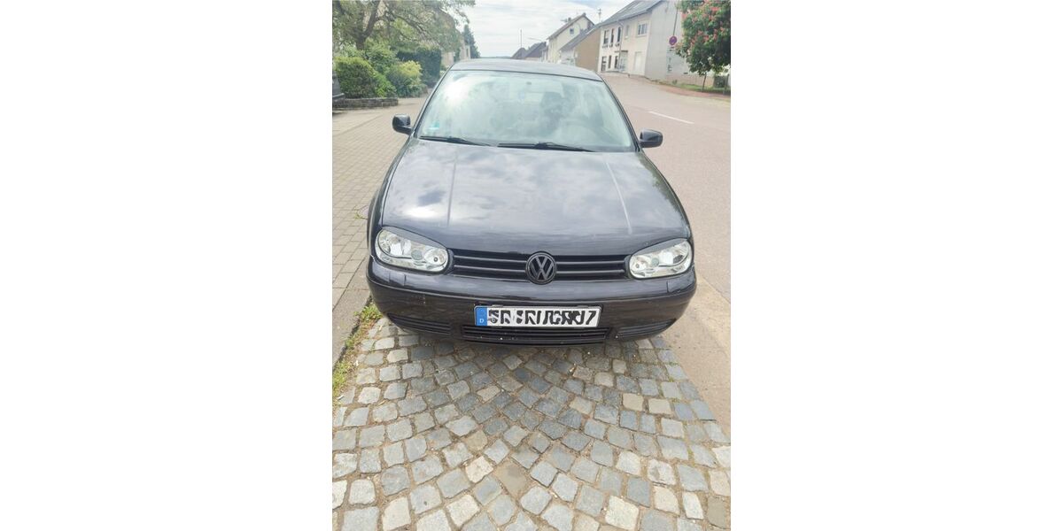 VW Golf 133.165 km 2.500 &euro; Trier 54294