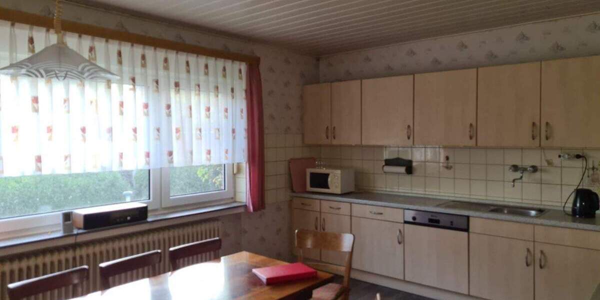 Mehrfamilienhaus, Wohnhaus Bockhorn - 6 Zimmer, 135 m&sup2;, 139.000&euro; | Angebot:23958551