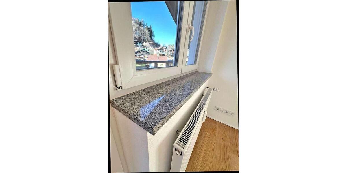 Dachgeschoßwohnung Bad Wiessee - 3 Zimmer, 75 m&sup2;, 1.420&euro; | Angebot:25552903