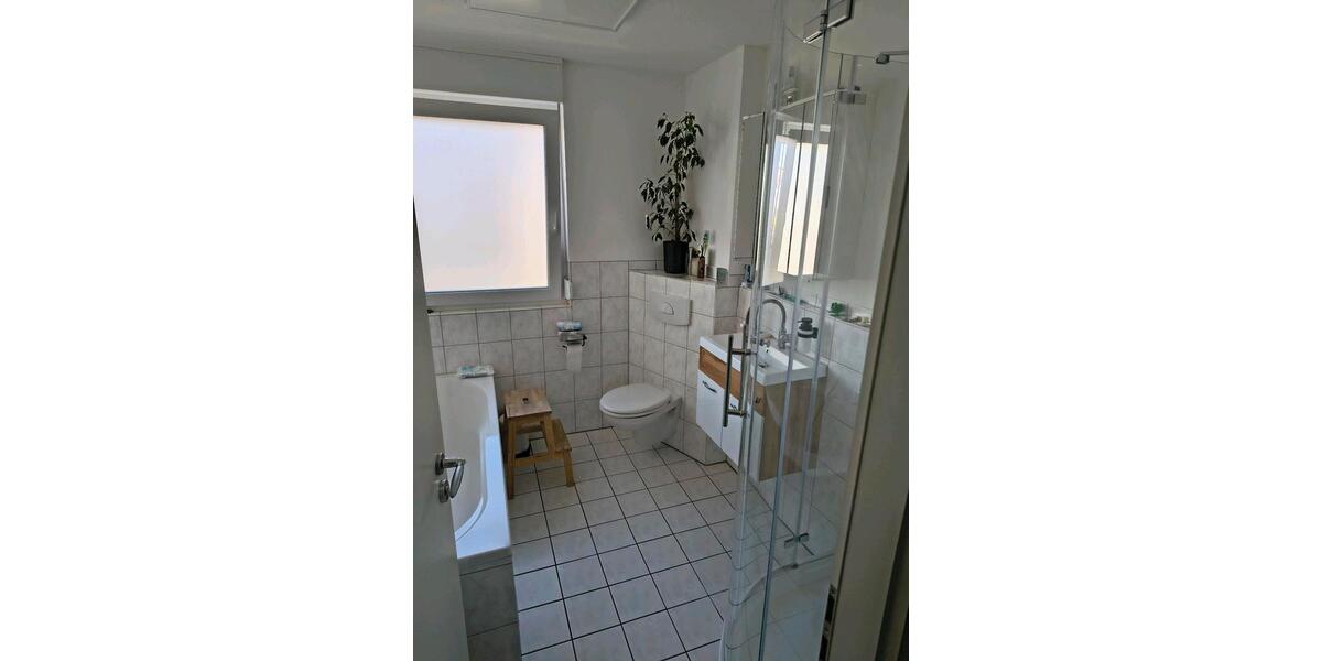 Reihenhaus Hochheim am Main - 5 Zimmer, 122 m&sup2;, 650.000&euro; | Angebot:25882434