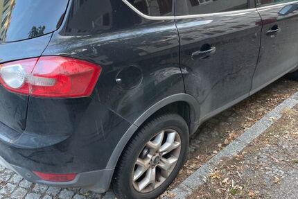 Ford Kuga 130.000 km 6.500 &euro; Berlin 13629