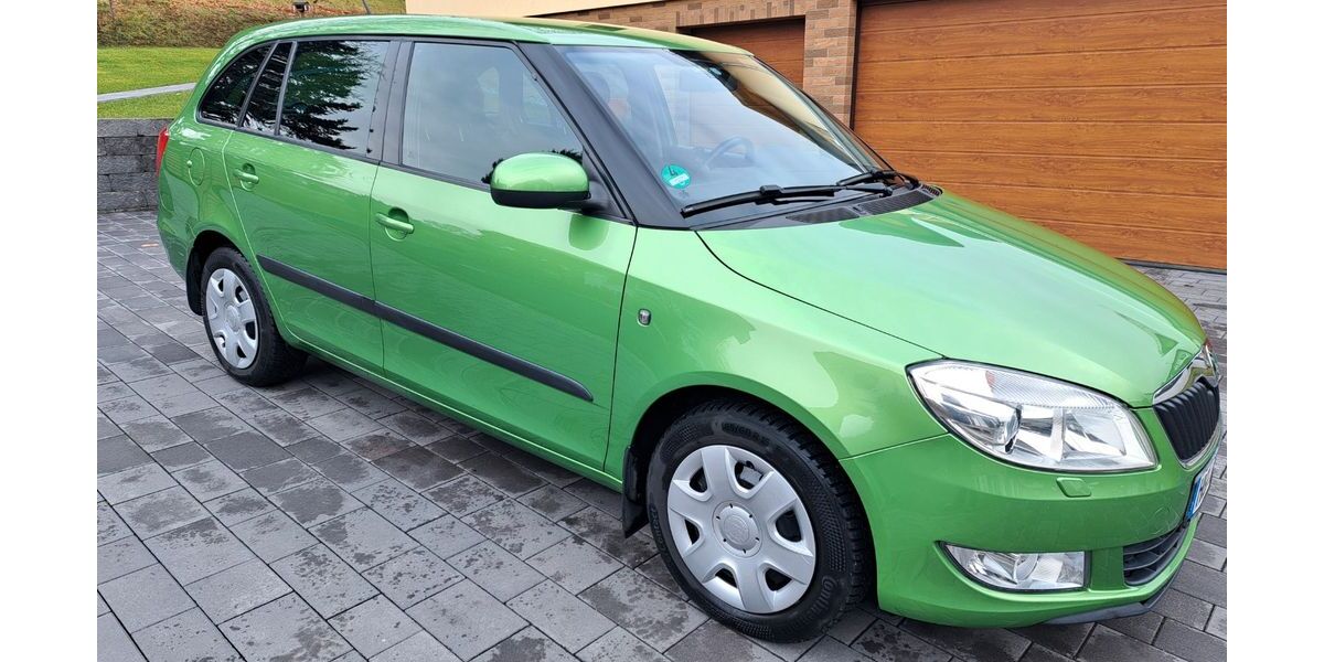 Skoda Fabia 332.000 km 2.499 &euro; Schmitten 61389