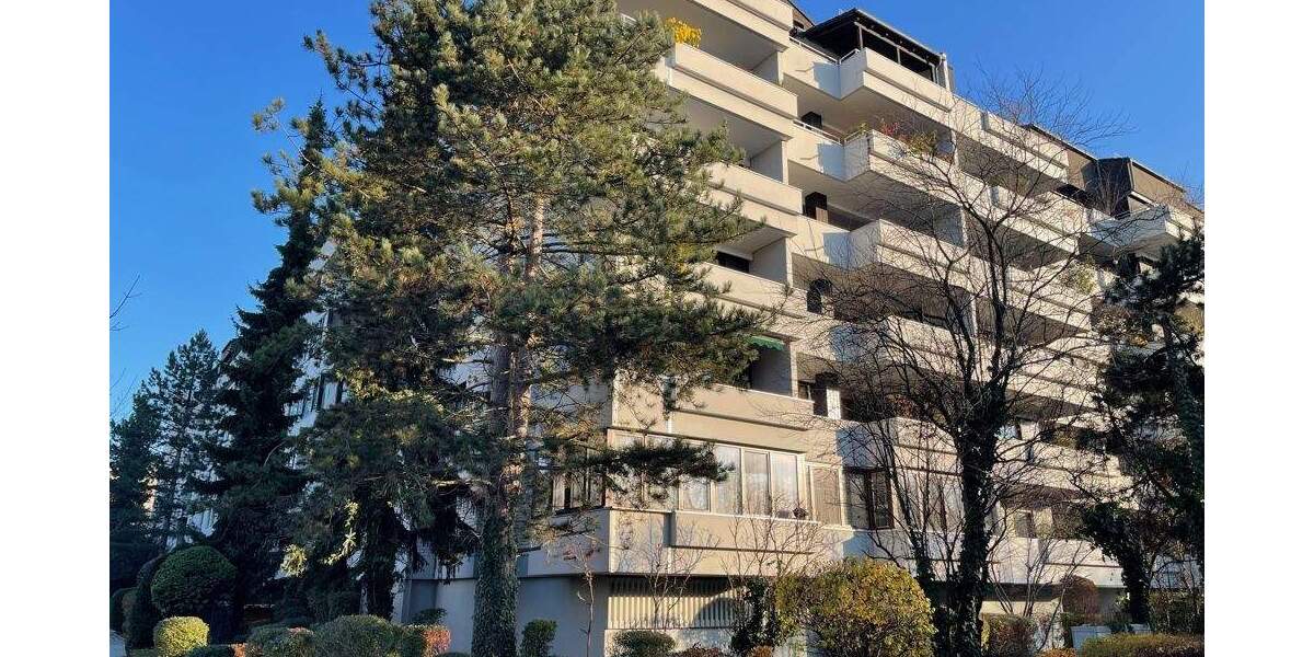 Gepflegte Wohnung - Schwimmbad und Sauna im Haus - im Augsburger Univiertel 2 zimmer