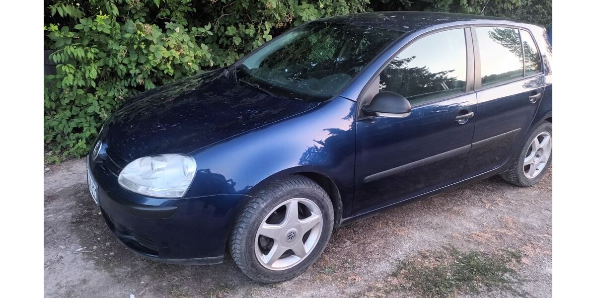 VW Golf 259.000 km 788 &euro; Emmerich 46446