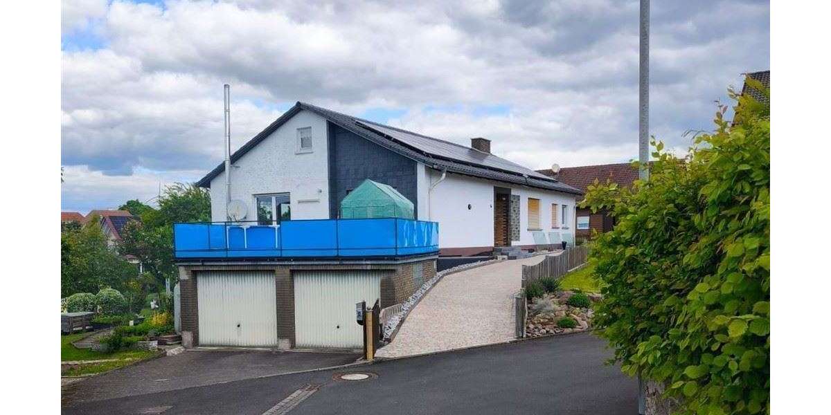 Einfamilienhaus Stadtallendorf - 10 Zimmer, 235 m&sup2;, 489.000&euro; | Angebot:25201177