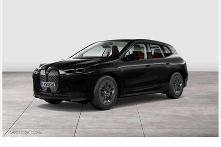 BMW iX 13.795 km 68.490 &euro; Köln-Nord 50739