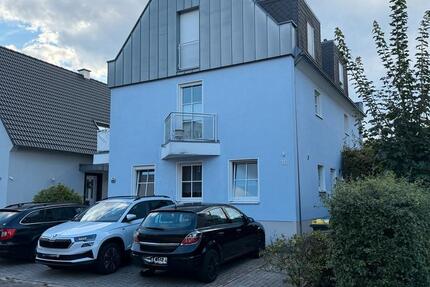 Geräumiges, preiswertes und gepflegtes 9-Zimmer-Mehrfamilienhaus