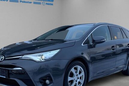 Toyota Avensis 142.400 km 12.950 &euro; Strausberg 15344