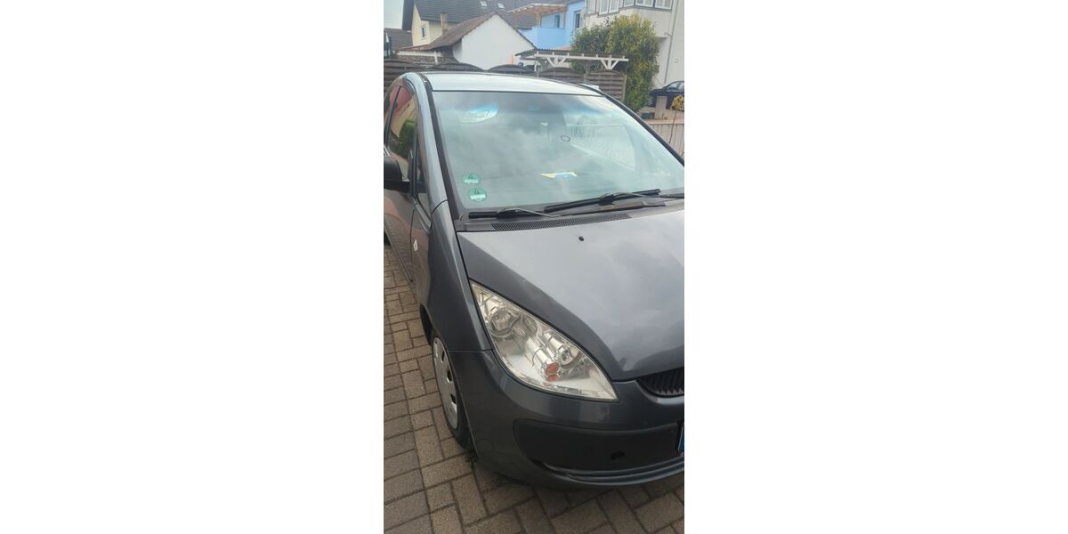 Mitsubishi Colt 235.502 km 700 &euro; Rauenberg 69231