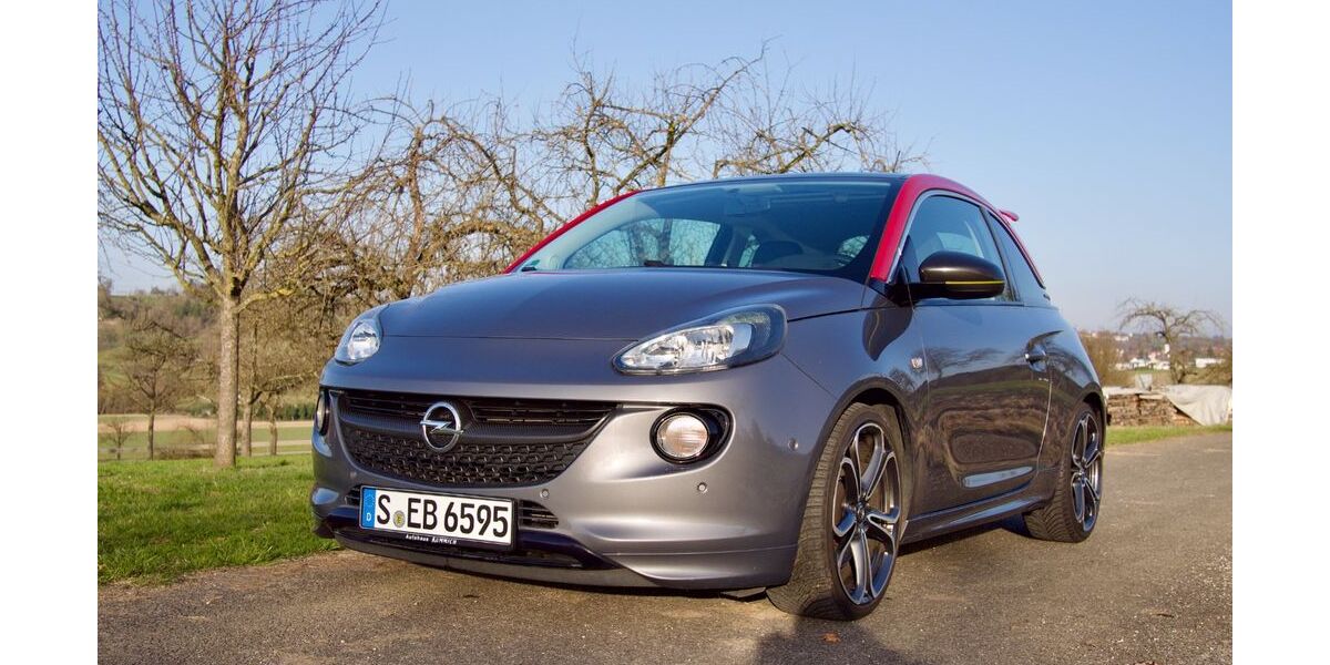 Opel Adam 90.000 km 10.900 &euro; Schlierbach 73278