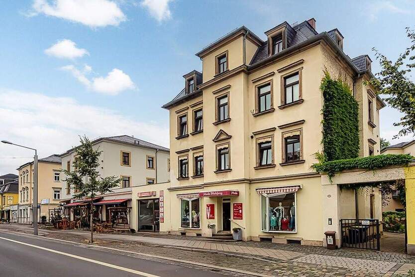 Ihr neues Zuhause in Striesen mit Wohnküche und Bad mit Fenster. 2 zimmer
