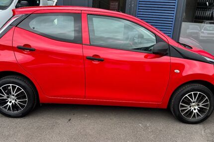 Toyota Aygo (X) 92.285 km 6.650 &euro; Schmallenberg 57392