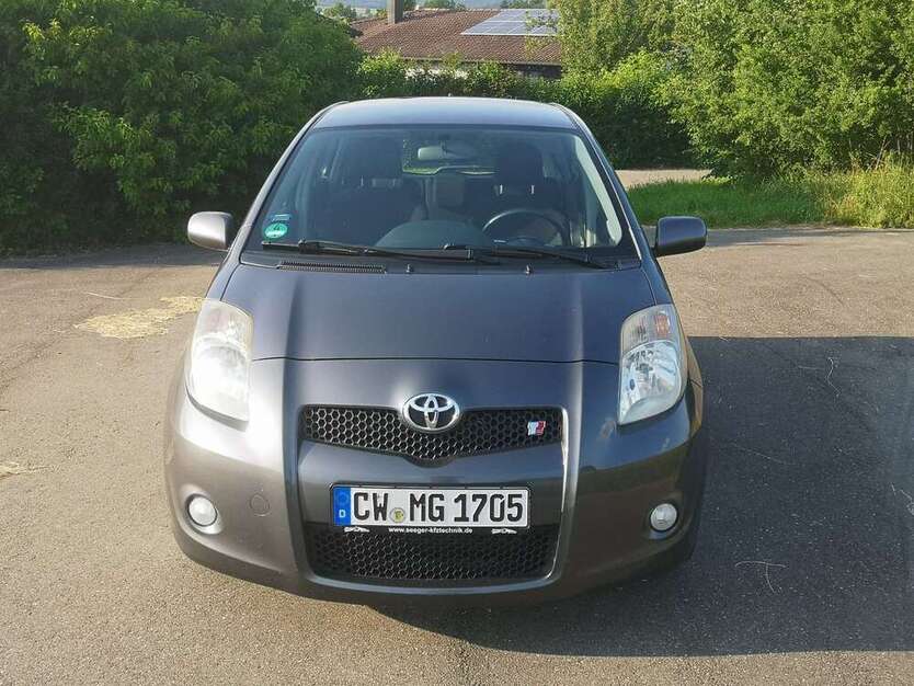 Yaris