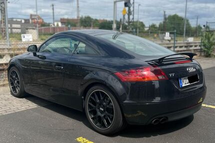 Audi TT 157.300 km 9.990 &euro; Wörth 63939