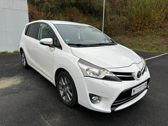 Toyota Verso 215.000 km 5.700 &euro; Würzburg 97076