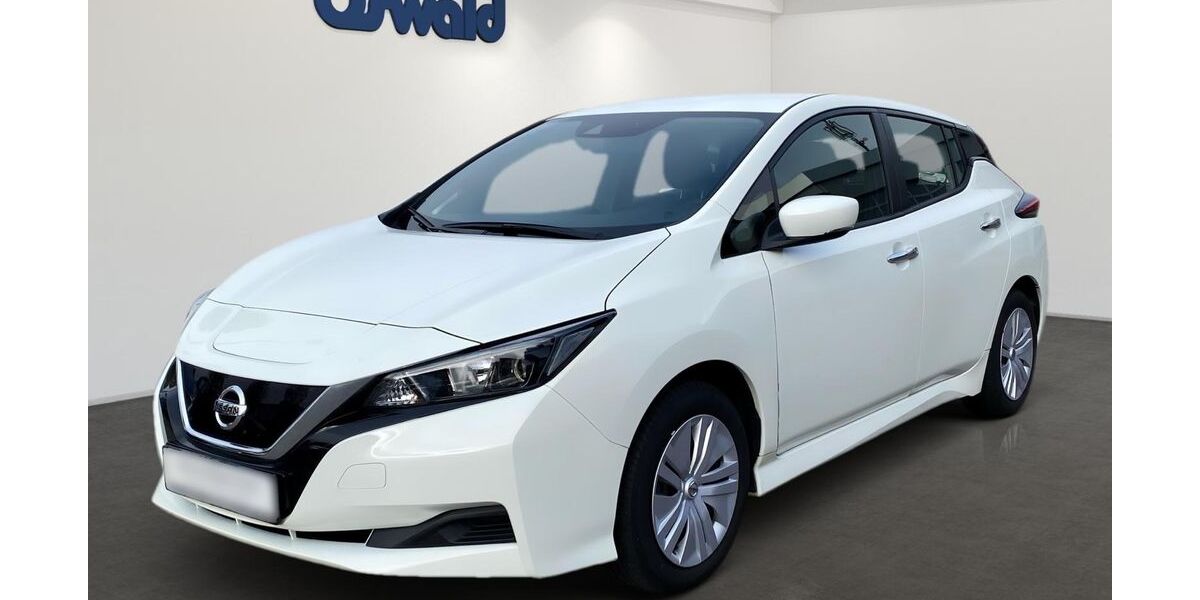 Nissan Leaf 22.365 km 12.490 &euro; Passau 94036