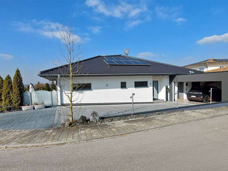 Haus zum Kaufen in Falkenberg 750.000 € 165 m²
