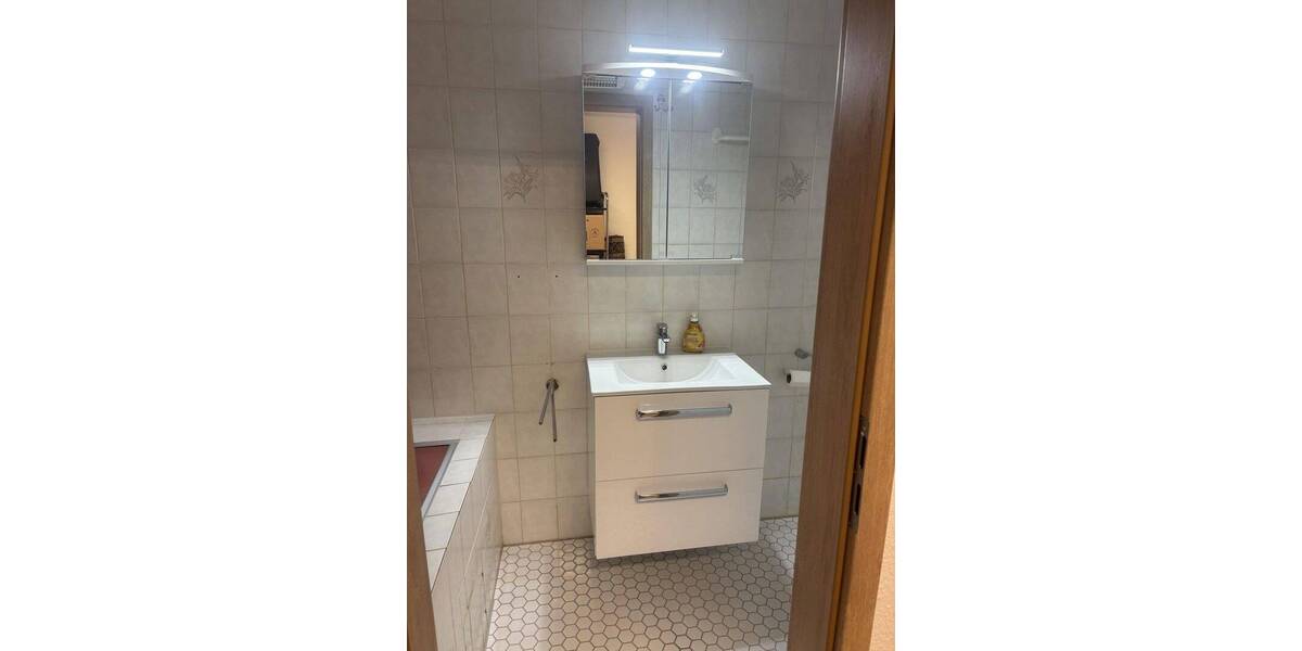 Willkommen Am Kirschberg, Ihrem neuen Zuhause 6 zimmer