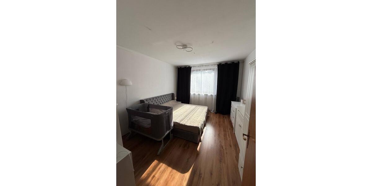 Etagenwohnung Wedel - 2 Zimmer, 62 m&sup2;, 910&euro; | Angebot:26342005