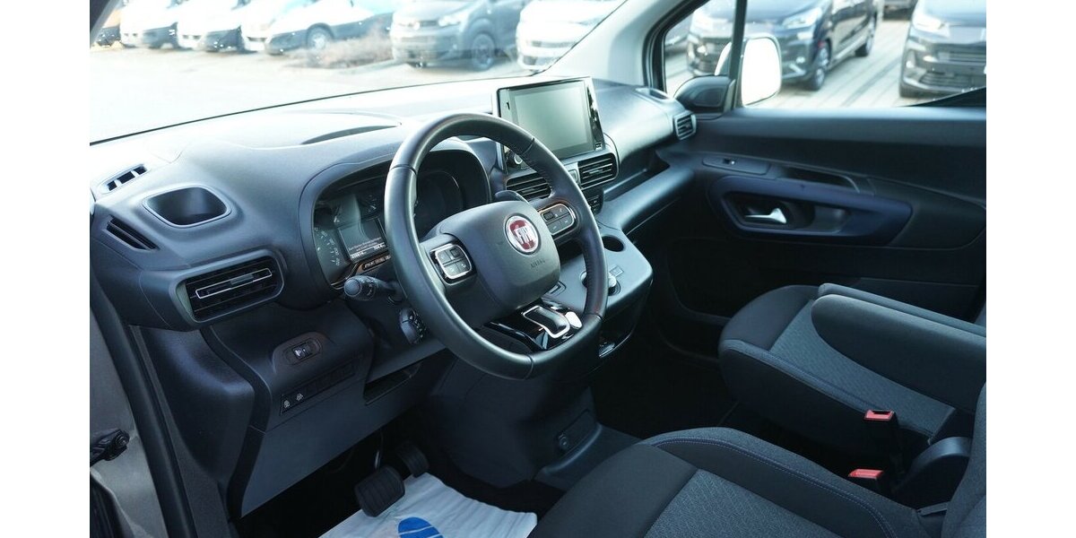 Fiat Doblo Kombi 1.5 130 AT / 10-Zoll Navi + AHK 39.814 km 23.503 &euro; Münchenbernsdorf 07589