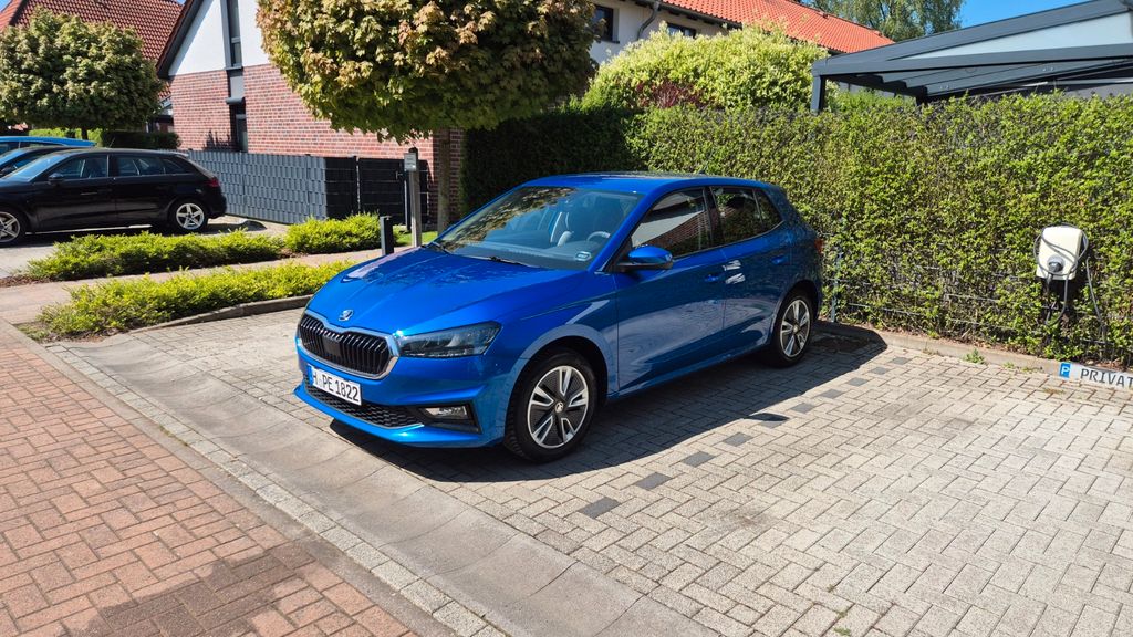 Skoda Fabia 14.000 km 14.890 &euro; Langenhagen 30855
