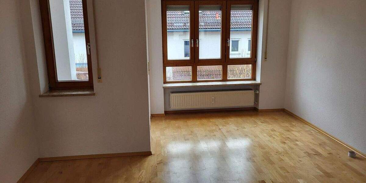 Etagenwohnung Weißenhorn - 3 Zimmer, 94 m&sup2;, 335.000&euro; | Angebot:25313818