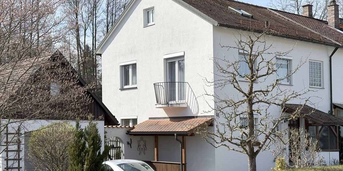 Doppelhaushälfte Weidenberg - 6 Zimmer, 125 m&sup2;, 239.000&euro; | Angebot:26388949