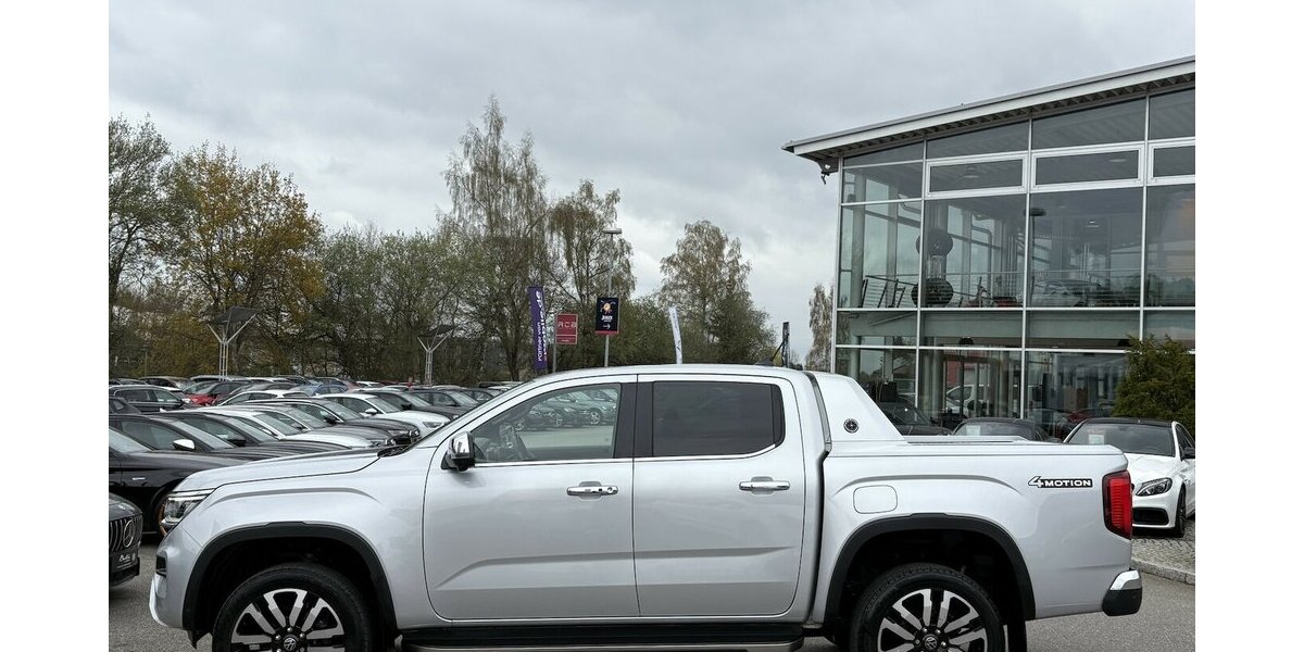 VW Amarok 4Motion V6 360°/NAVI/STANDHZ/SHZ/DAB+/AHK 41.134 km 45.900 &euro; Villingen-Schwenningen 78054