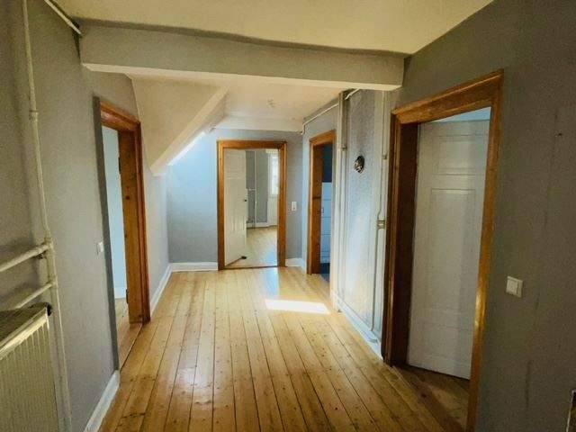 Mehrfamilienhaus, Wohnhaus Kirchheimbolanden - 6 Zimmer, 175 m&sup2;, 275.000&euro; | Angebot:25165407