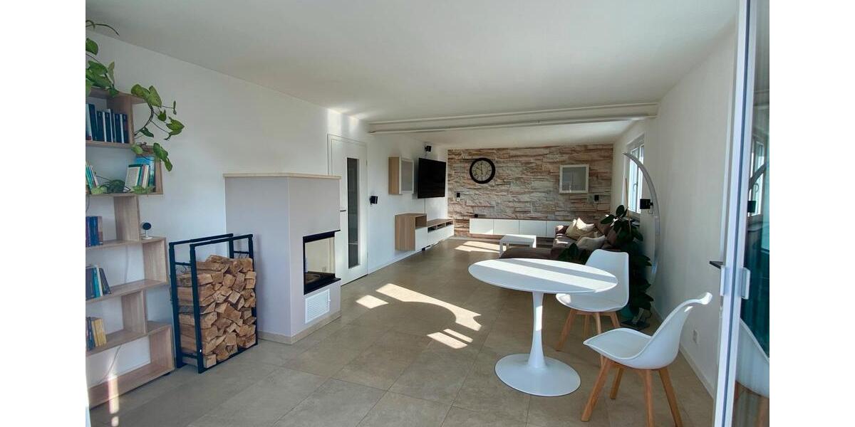 Einfamilienhaus Werneck - 5.5 Zimmer, 150 m&sup2;, 2.200&euro; | Angebot:26026458