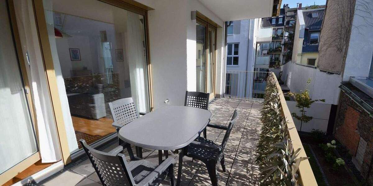 Etagenwohnung Frankfurt am Main Nordend-Ost - 2 Zimmer, 67 m&sup2;, 1.950&euro; | Angebot:25814246