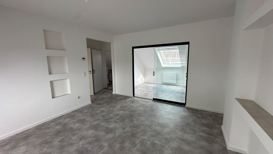 Dachgeschoßwohnung Bad Sassendorf - 2 Zimmer, 39 m&sup2;, 400&euro; | Angebot:26038760