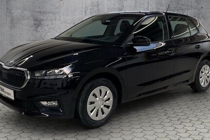 Skoda Fabia 9.999 km 17.980 € Bad Driburg 33014