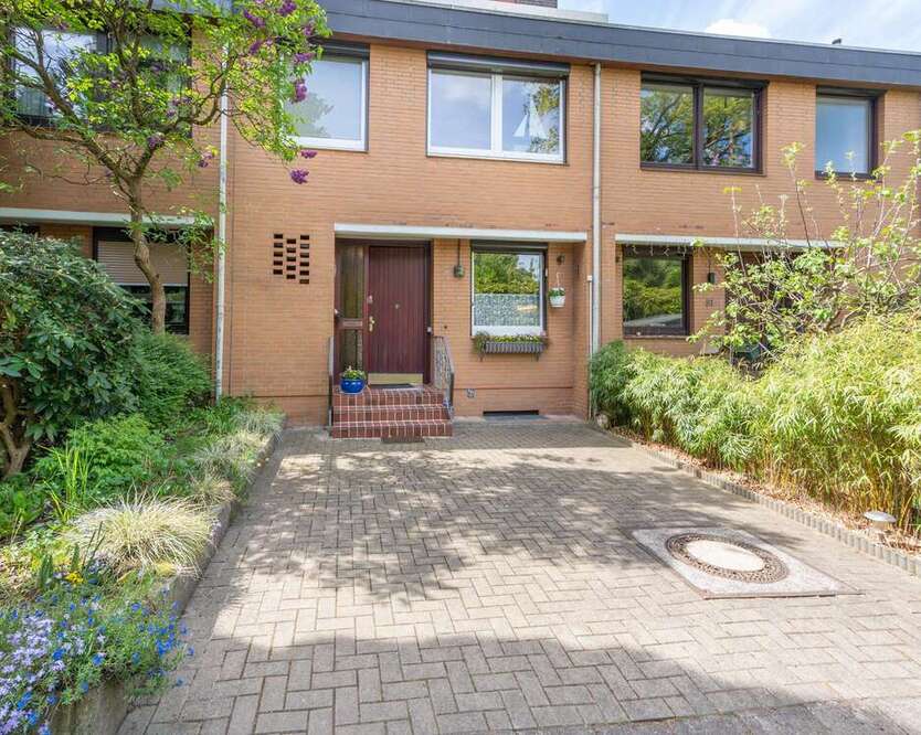 Haus zum Kaufen in Hamburg 449.000 € 152 m²
