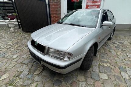 Skoda Octavia 219.000 km 1.399 &euro; Mühlenbecker Land OT Schildow 16552