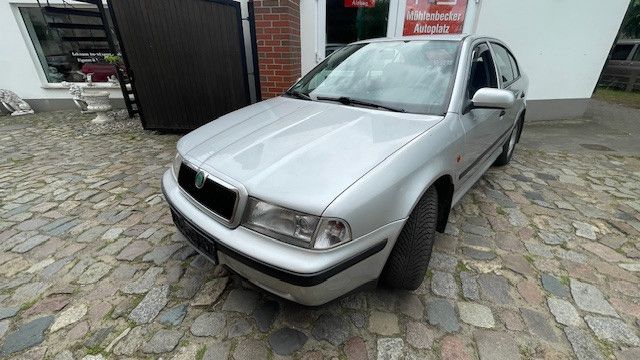Skoda Octavia 219.000 km 1.399 &euro; Mühlenbecker Land OT Schildow 16552