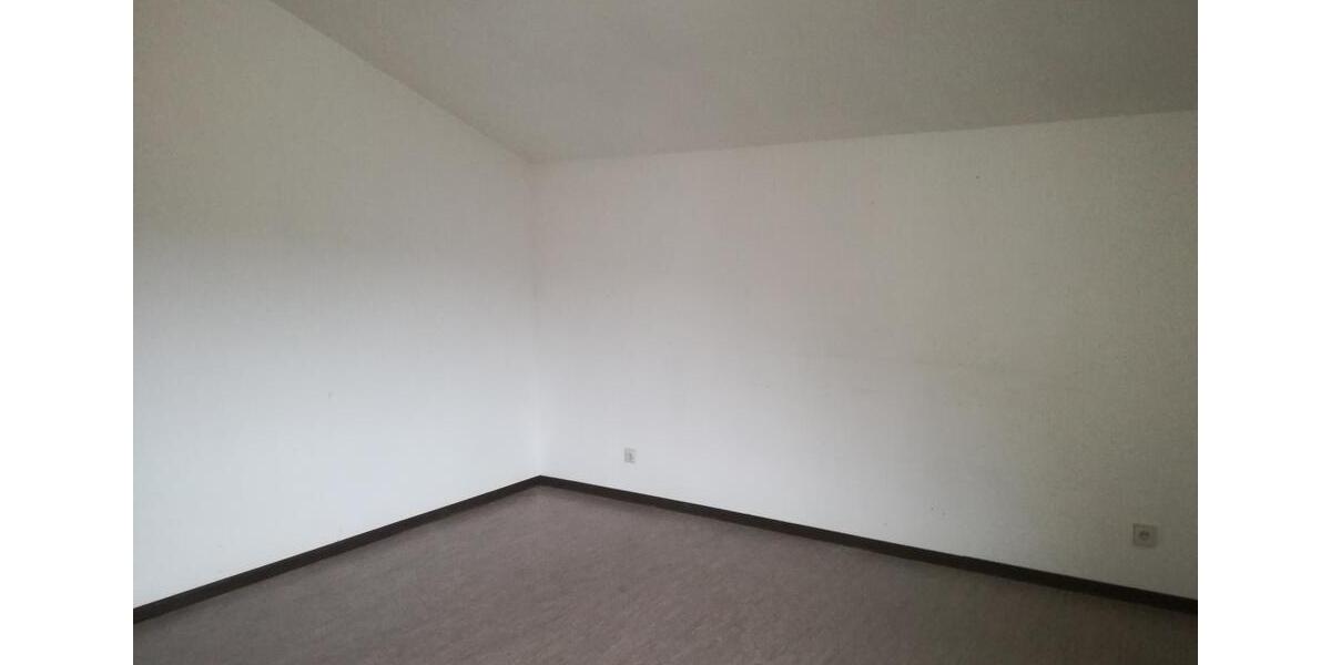 Etagenwohnung Pirmasens Niedersimten - 2 Zimmer, 58 m&sup2;, 320&euro; | Angebot:26676350