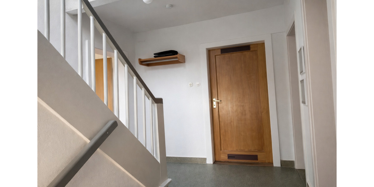 Etagenwohnung Kassel Bettenhausen - 5 Zimmer, 100 m&sup2;, 850&euro; | Angebot:25417648