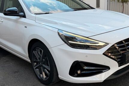 Hyundai i30 117.600 km 15.990 &euro; Iserlohn 58636